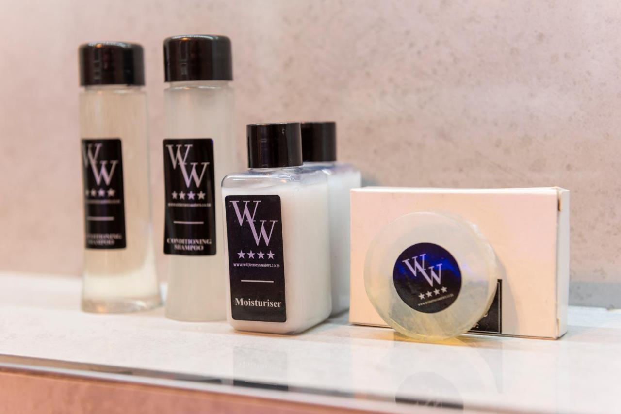 Wilderness Waters Boutique Suites - Adults Only Zewnętrze zdjęcie